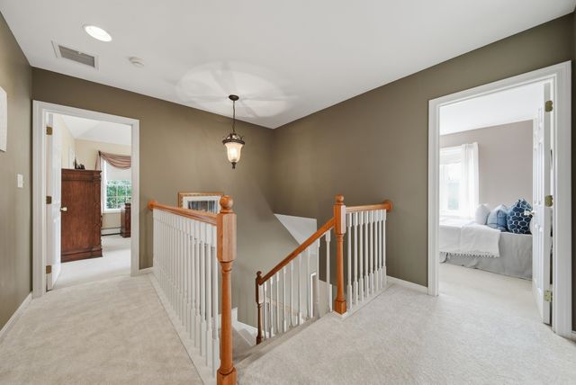 43 Emerson Road, Chester, NH 03036