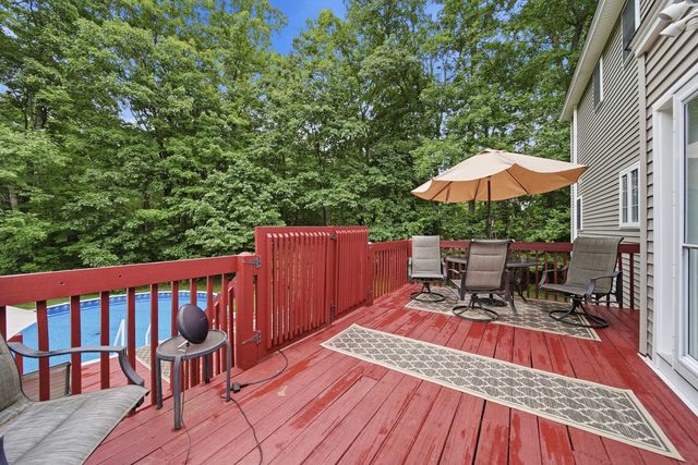 43 Emerson Road, Chester, NH 03036