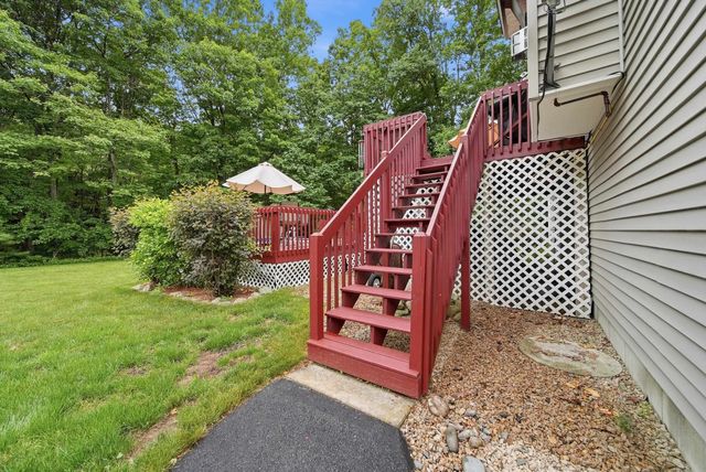 43 Emerson Road, Chester, NH 03036