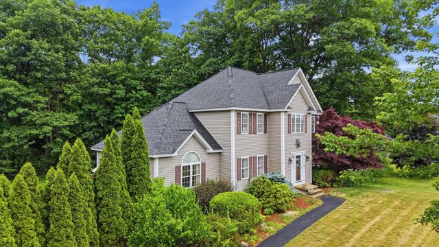 43 Emerson Road, Chester, NH 03036
