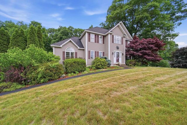 43 Emerson Road, Chester, NH 03036