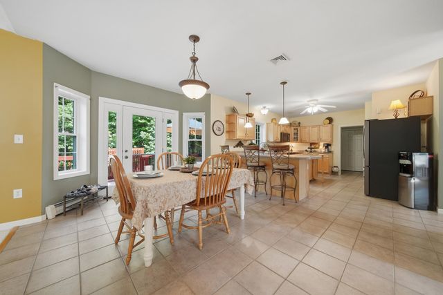 43 Emerson Road, Chester, NH 03036