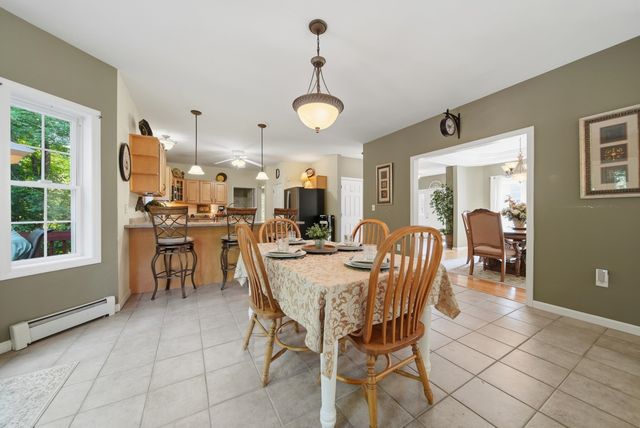 43 Emerson Road, Chester, NH 03036