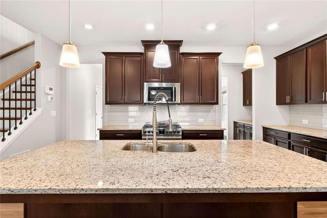 3960 Redwood Drive, Cumming, GA 30040