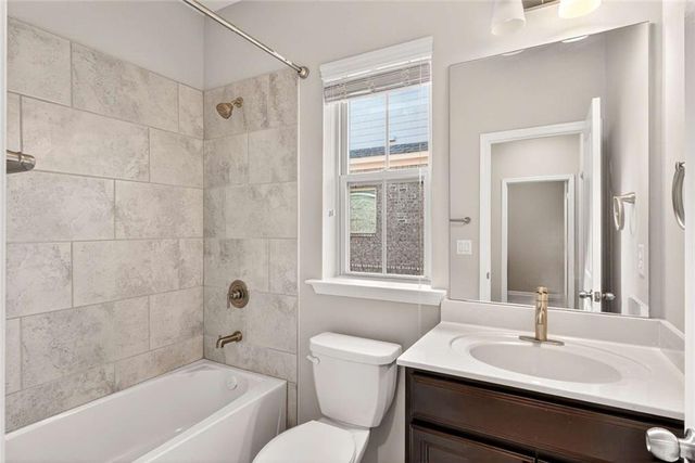 3960 Redwood Drive, Cumming, GA 30040