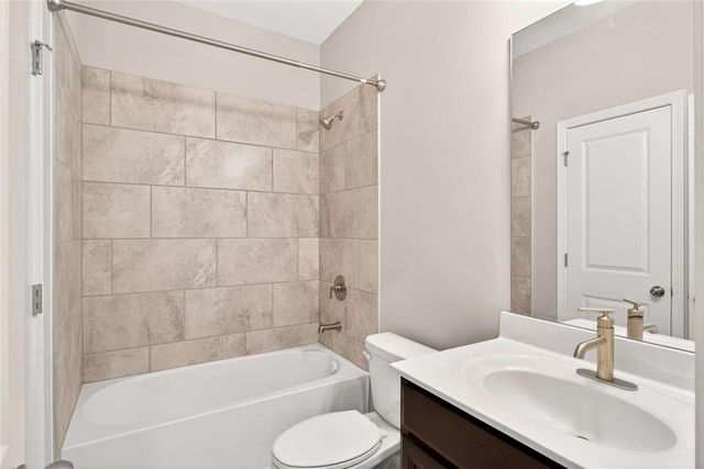 3960 Redwood Drive, Cumming, GA 30040