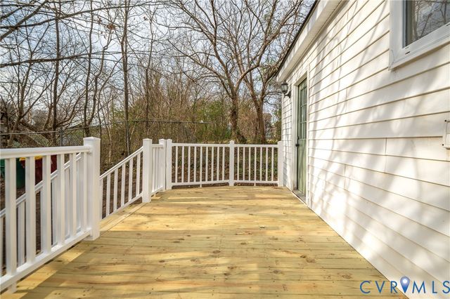 628 St Luke St, Petersburg, VA 23803