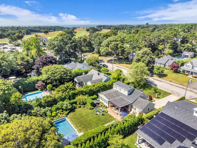 7 Country Club Road, Bellport Village, NY 11713
