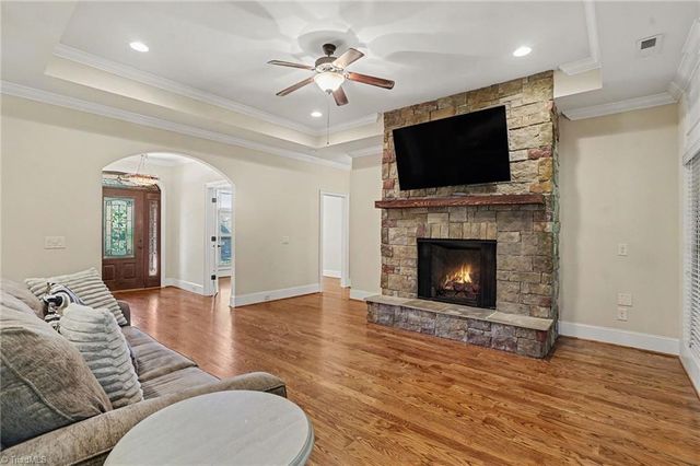 198 Windemere Isle Road, Statesville, NC 28677