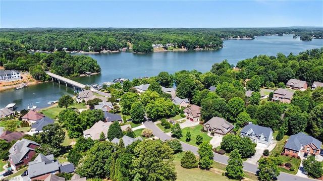 198 Windemere Isle Road, Statesville, NC 28677