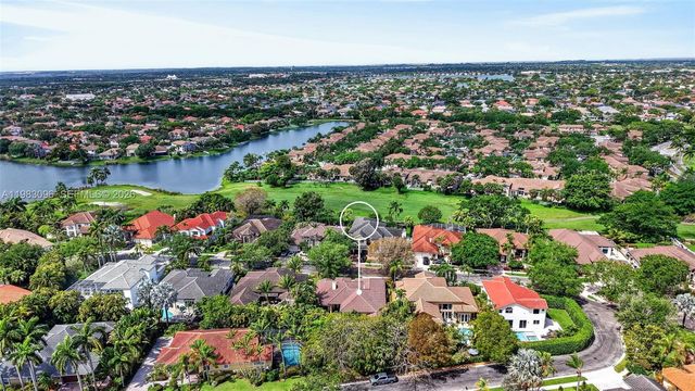 1083 SW 156th Ter, Pembroke Pines, FL 33027