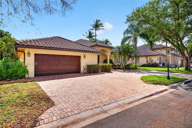 1083 SW 156th Ter, Pembroke Pines, FL 33027