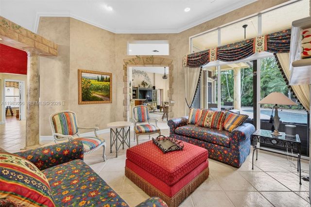 1083 SW 156th Ter, Pembroke Pines, FL 33027