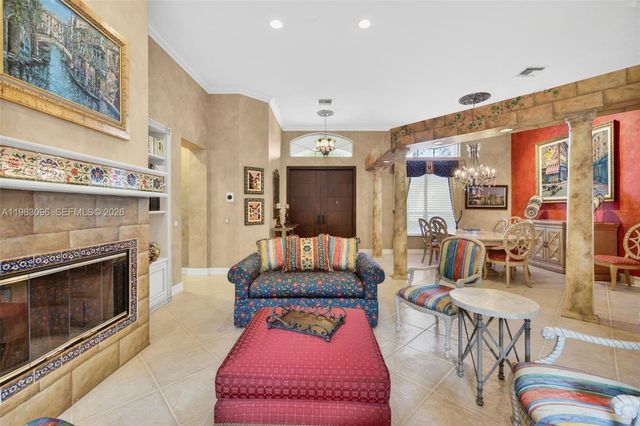 1083 SW 156th Ter, Pembroke Pines, FL 33027