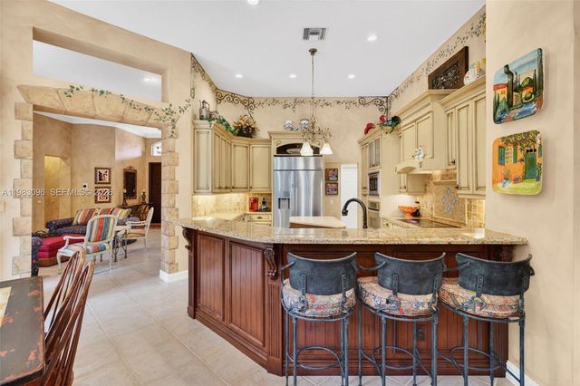 1083 SW 156th Ter, Pembroke Pines, FL 33027