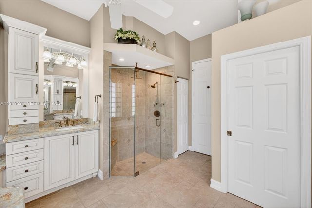 1083 SW 156th Ter, Pembroke Pines, FL 33027