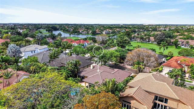 1083 SW 156th Ter, Pembroke Pines, FL 33027