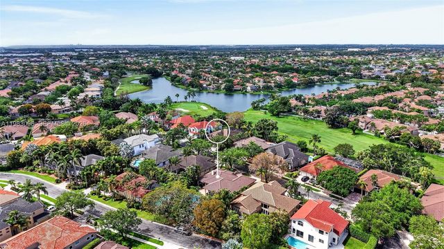 1083 SW 156th Ter, Pembroke Pines, FL 33027