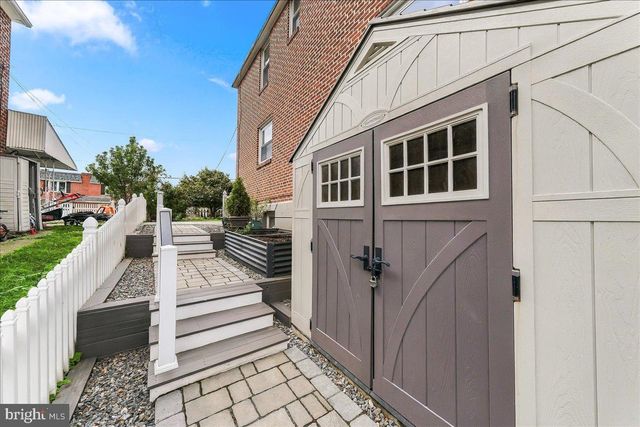 230 E LYNN RD, Ridley Park, PA 19078