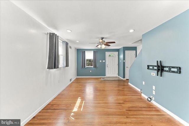 230 E LYNN RD, Ridley Park, PA 19078