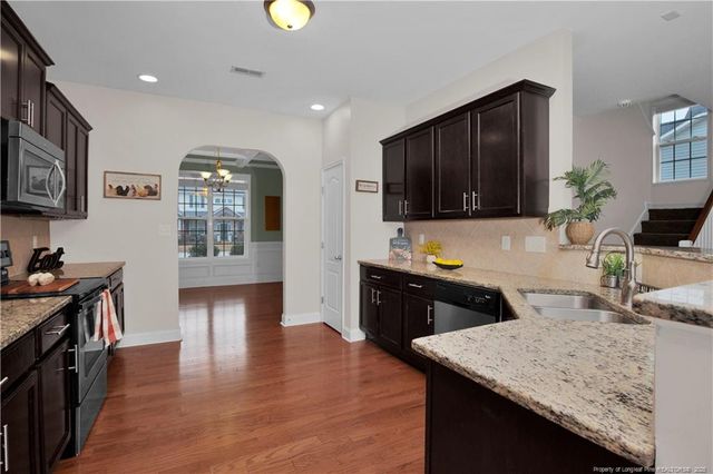 313 Fountain Grove Drive, Raeford, NC 28376