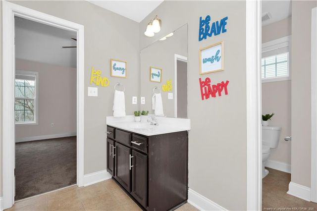313 Fountain Grove Drive, Raeford, NC 28376