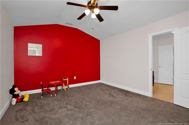 313 Fountain Grove Drive, Raeford, NC 28376