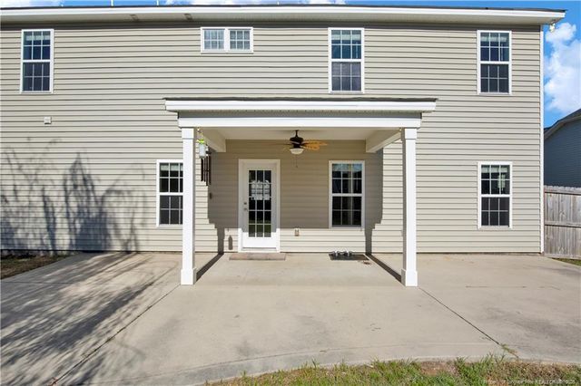 313 Fountain Grove Drive, Raeford, NC 28376