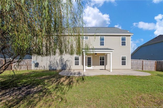 313 Fountain Grove Drive, Raeford, NC 28376