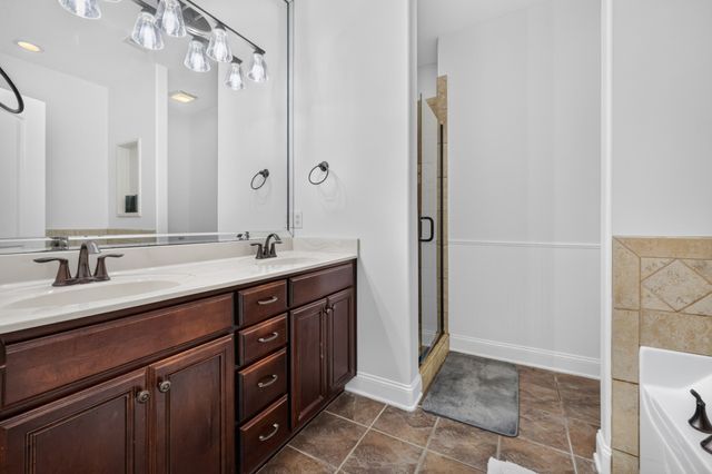 504 Landmark Ct, Nashville, TN 37211