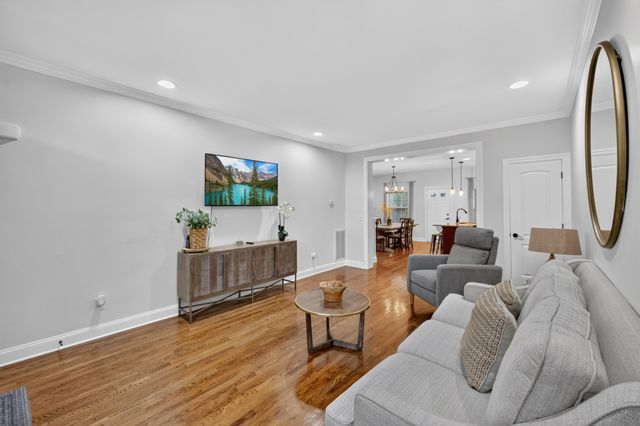504 Landmark Ct, Nashville, TN 37211