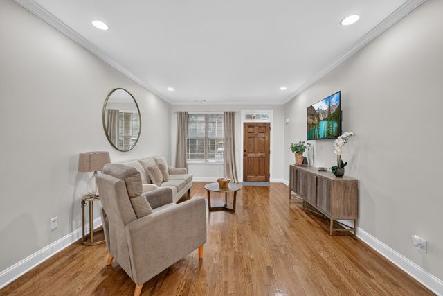 504 Landmark Ct, Nashville, TN 37211