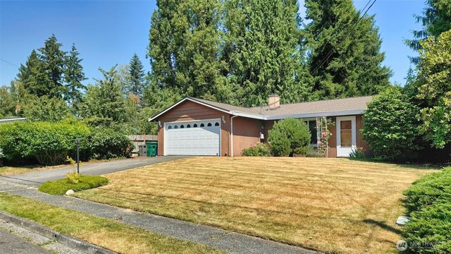 19119 47th Avenue W, Lynnwood, WA 98036