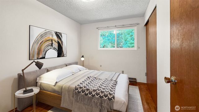 19119 47th Avenue W, Lynnwood, WA 98036