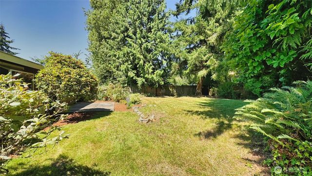 19119 47th Avenue W, Lynnwood, WA 98036