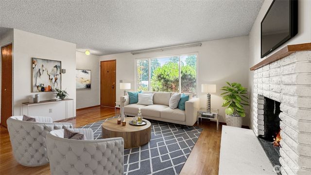 19119 47th Avenue W, Lynnwood, WA 98036