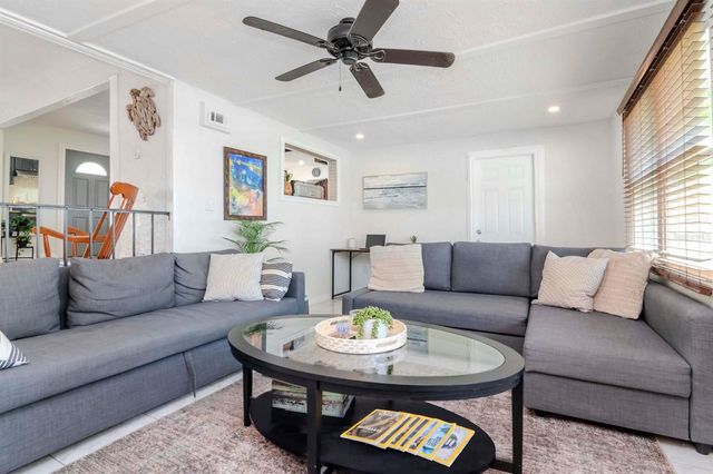 1528 W RIVER SHORE WAY, Tampa, FL 33603