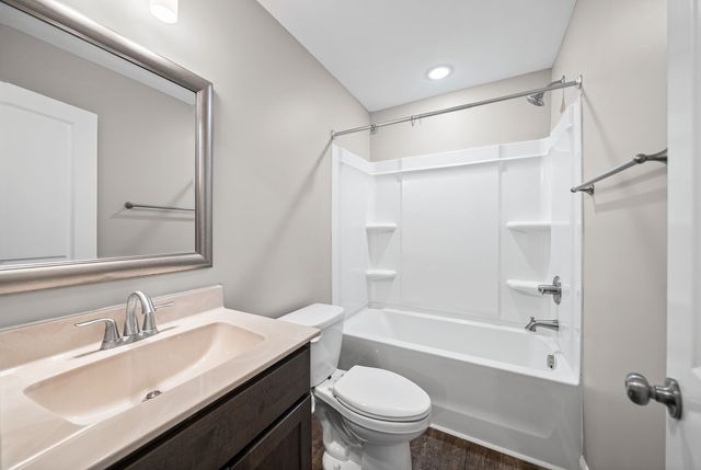 1173 Meadowhill Ln Unit C, Clarksville, TN 37043