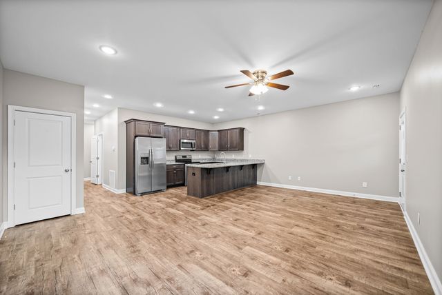 1173 Meadowhill Ln Unit C, Clarksville, TN 37043