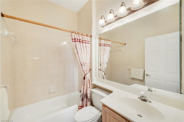 23088 Tree Crest CT, Estero, FL 34135