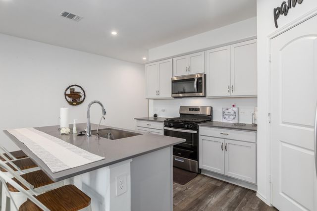 933 Neches Lane, Dayton, TX 77535