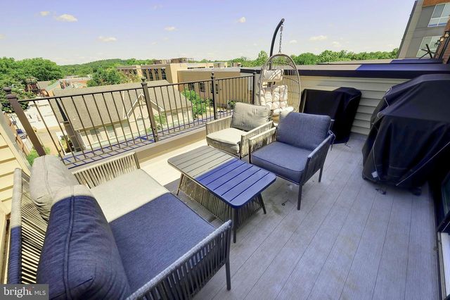 719 PARKSIDE PL NE, Washington, DC 20019