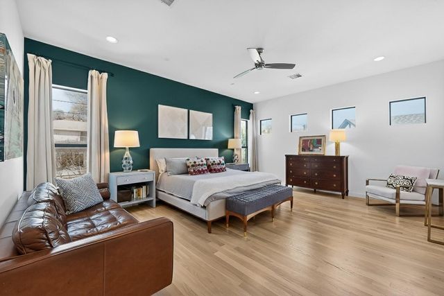 6915 Pasadena Avenue, Dallas, TX 75214