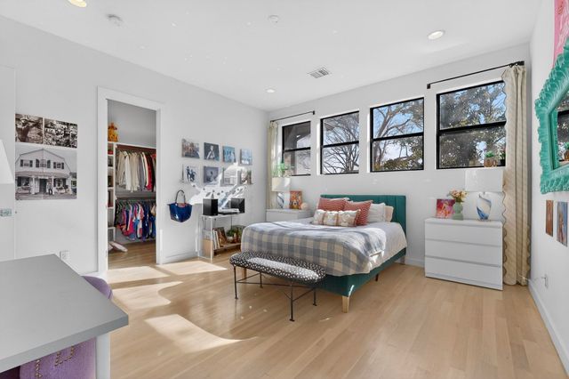 6915 Pasadena Avenue, Dallas, TX 75214