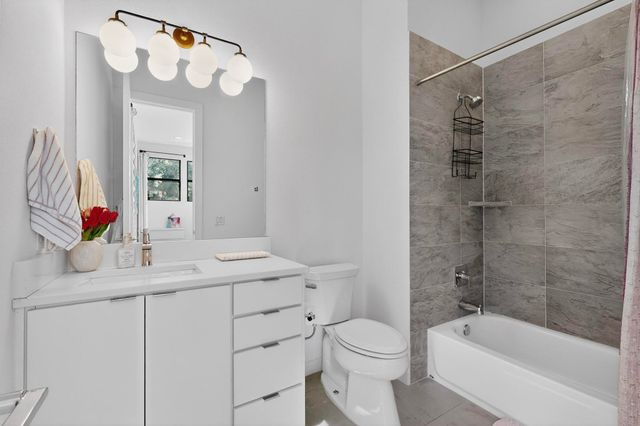 6915 Pasadena Avenue, Dallas, TX 75214