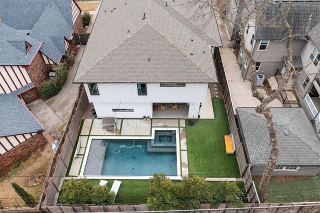 6915 Pasadena Avenue, Dallas, TX 75214