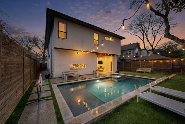 6915 Pasadena Avenue, Dallas, TX 75214