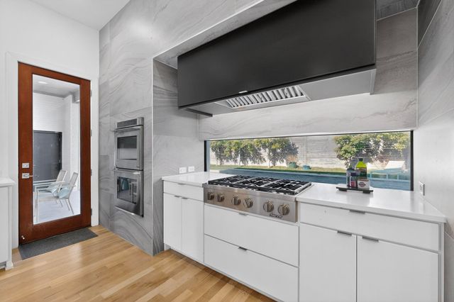 6915 Pasadena Avenue, Dallas, TX 75214