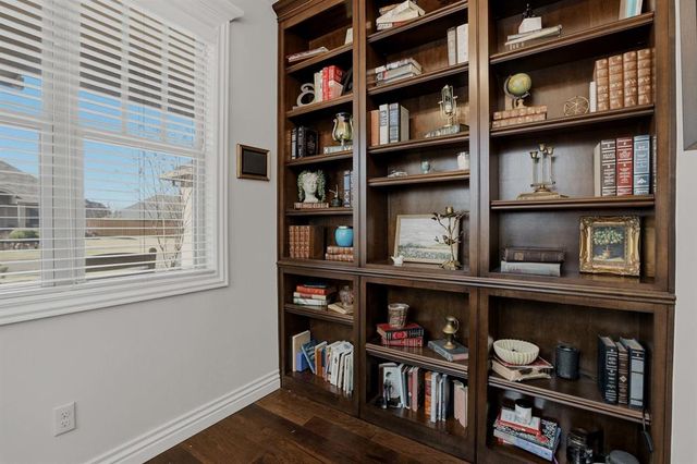 7016 NW 160th Street, Edmond, OK 73013