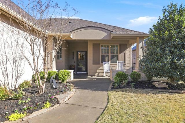 7016 NW 160th Street, Edmond, OK 73013